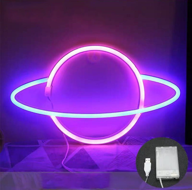 Neon LED Planeta na ścianę – 26 × 17,5 cm, USB/baterie – ujęcie produktu 2