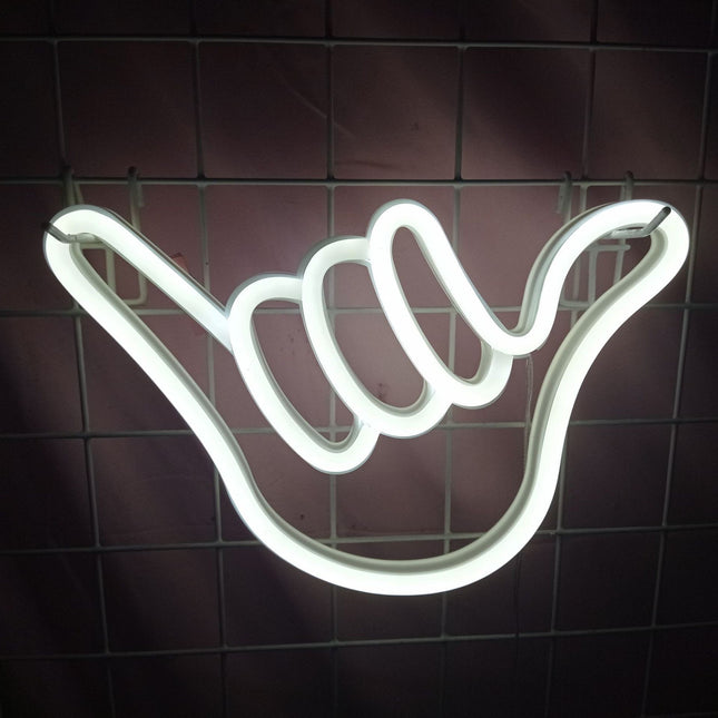 Neon LED Gest shaka na ścianę – 23 × 23 cm, USB/baterie – zdjęcie produktu