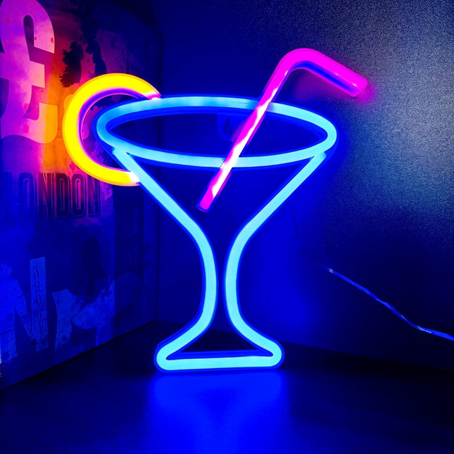Neon LED Koktajl ze słomką na ścianę – USB/baterie – zdjęcie produktu