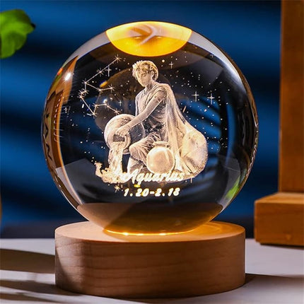 Lampka kryształowa 3D Znak zodiaku Wodnik – kula LED z drewnianą podstawą – zdjęcie produktu