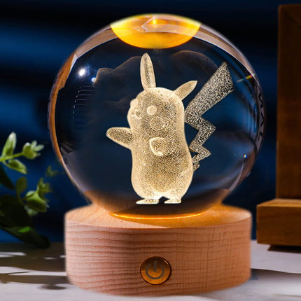 Lampka kryształowa 3D Pokémon – Pikachu – kula LED z drewnianą podstawą – zdjęcie produktu