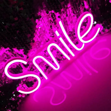 Neon LED Smile – różowy na ścianę – 31 × 14 cm, USB/baterie – zdjęcie produktu
