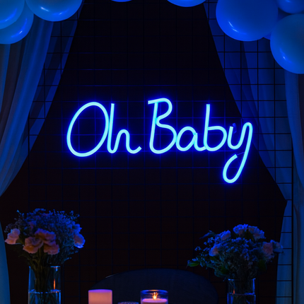 Neon LED Oh Baby – niebieski na ścianę – 38 × 14 cm, USB/baterie – zdjęcie produktu