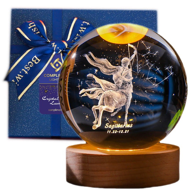 Lampka kryształowa 3D Znak zodiaku Strzelec – kula LED z drewnianą podstawą