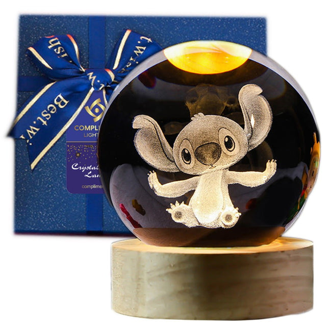 Lampka kryształowa 3D Lilo i Stitch – kula LED z drewnianą podstawą